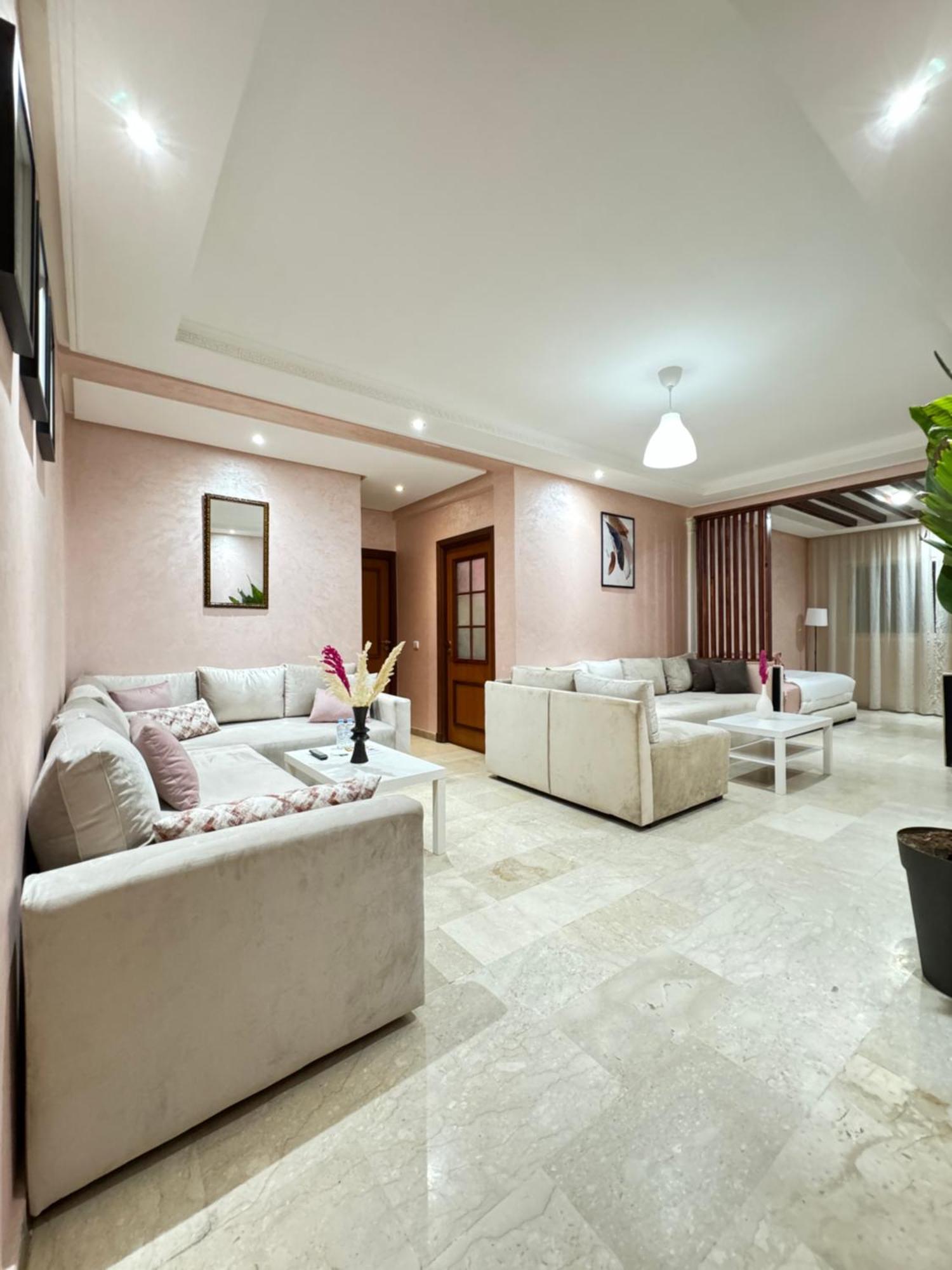 Suitouiss - Agdal 2 - Appartement A 2 Minutes De La Gare De Train Tgv Rabat Exterior photo