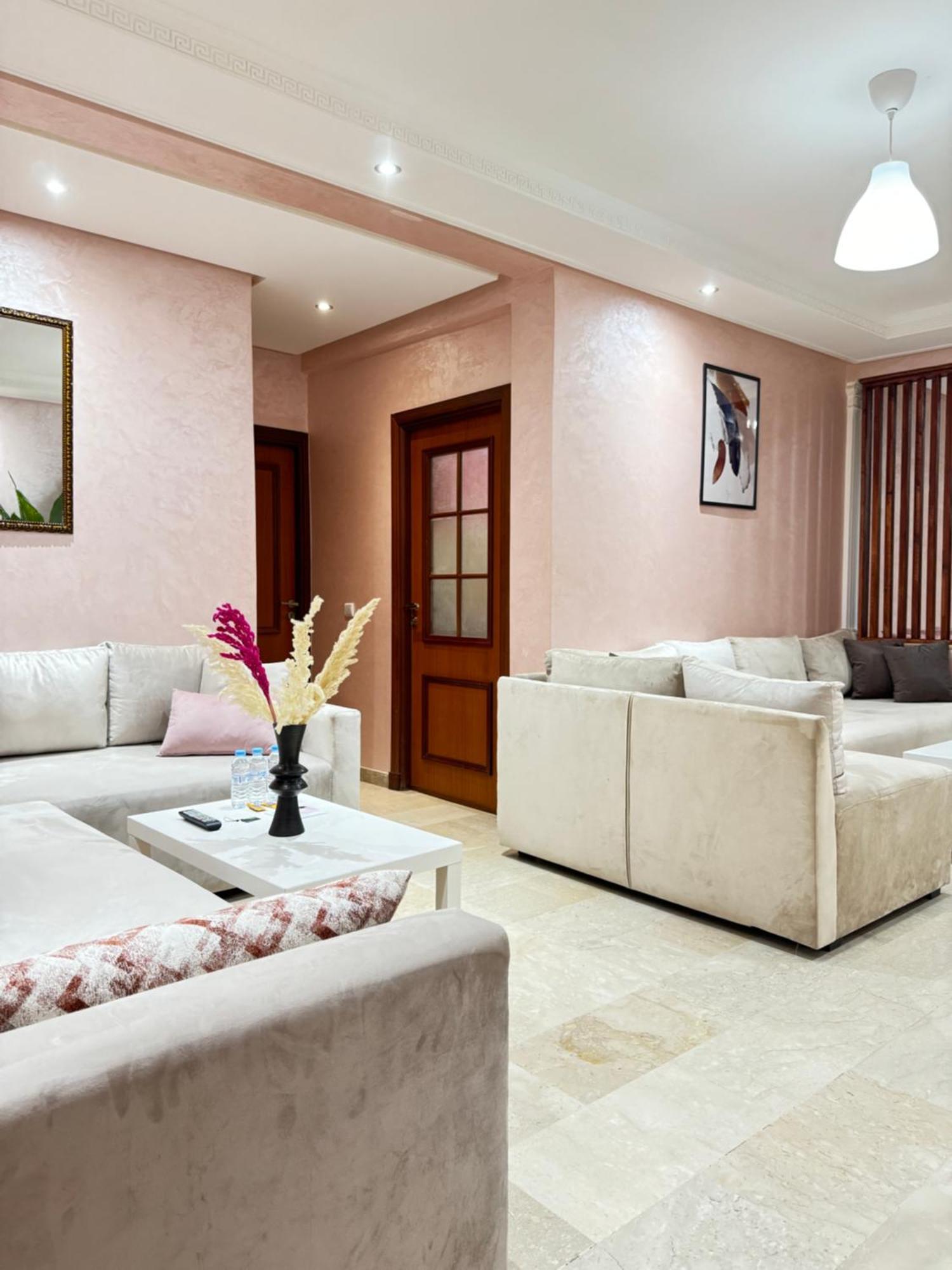 Suitouiss - Agdal 2 - Appartement A 2 Minutes De La Gare De Train Tgv Rabat Exterior photo